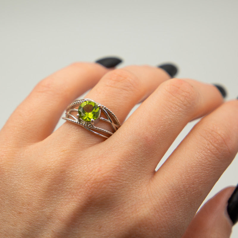 Lila – Peridot