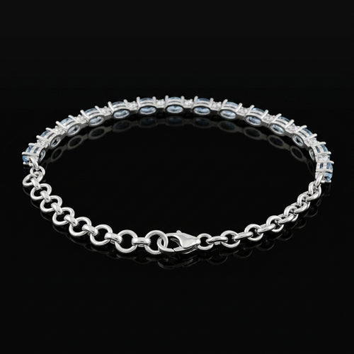 Amaira – London Blue Topaz
