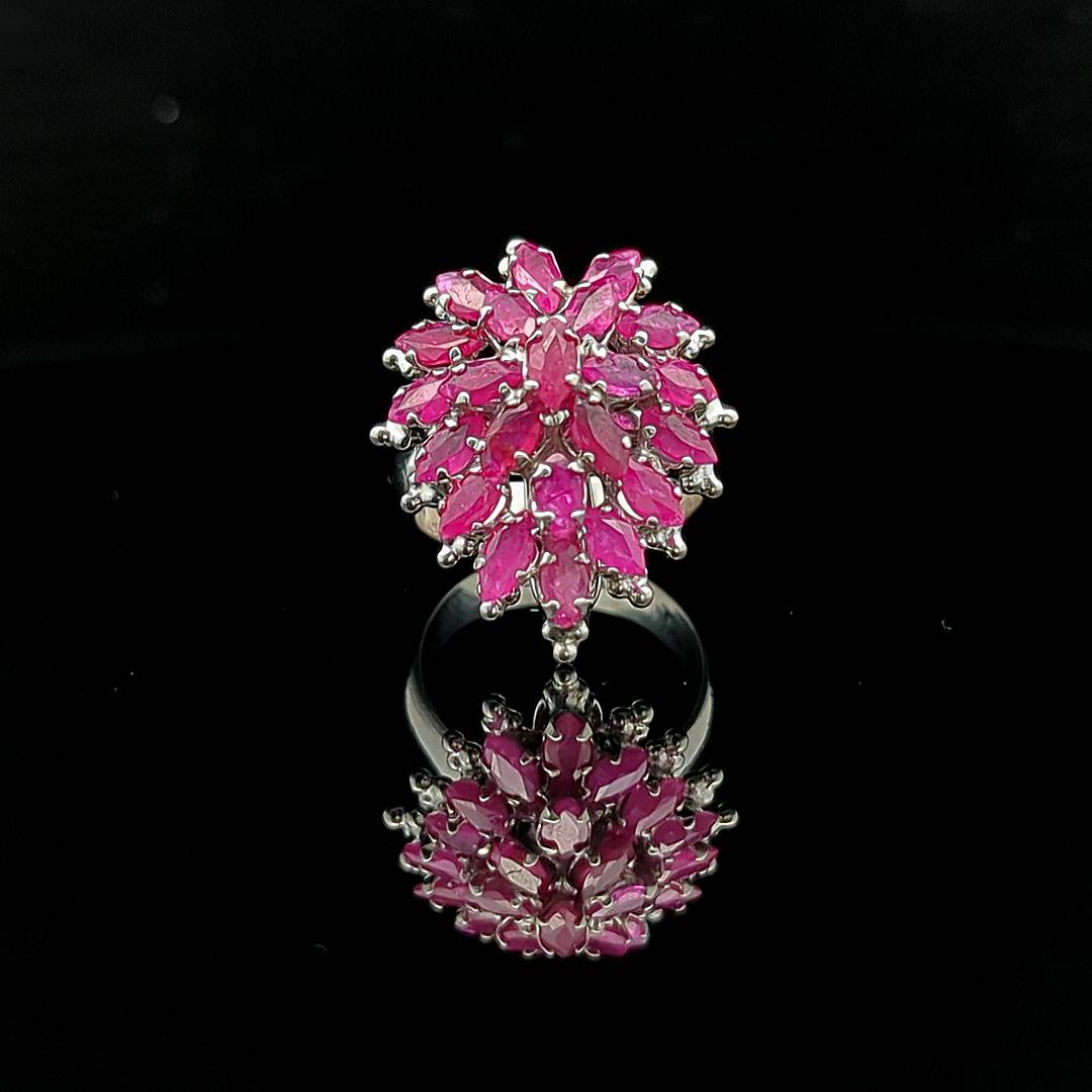 Rhea – Rubies