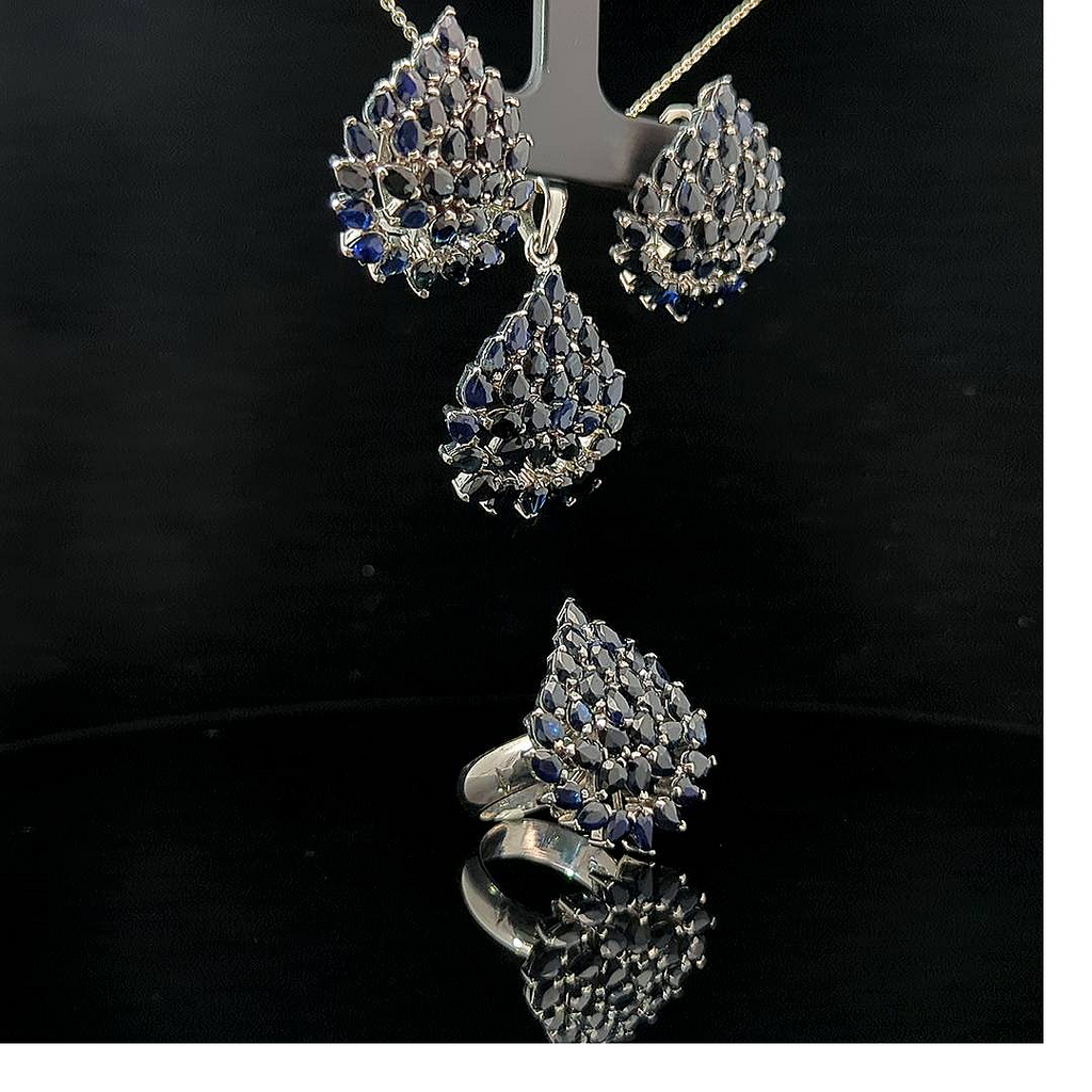 Salacia – Blue Sapphires