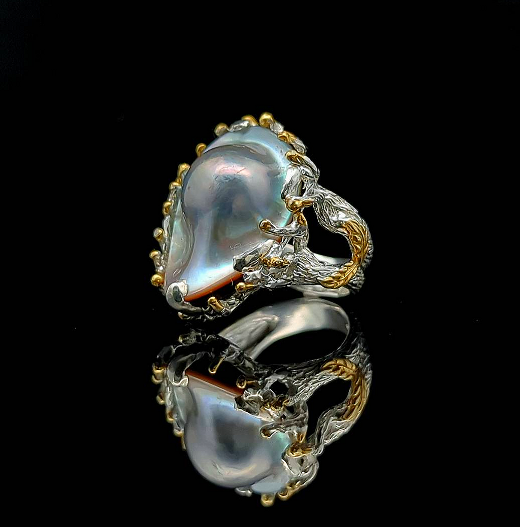 Fae – Baroque Pearl