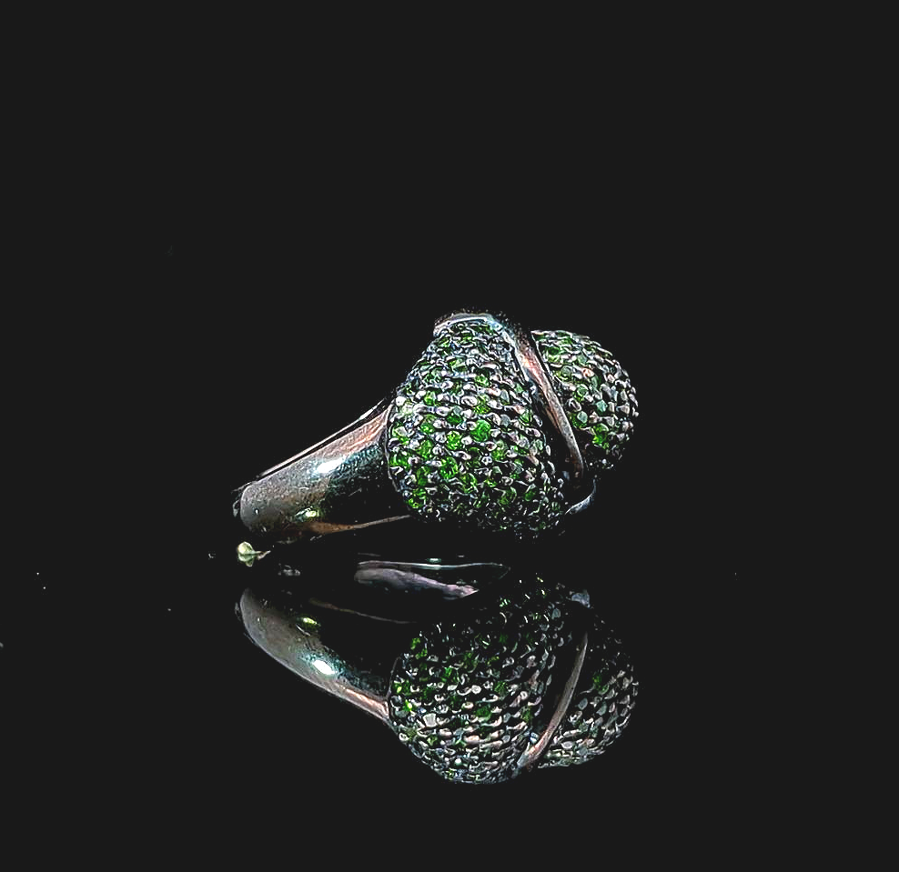 Vulcan – Black Rhodium Plated with Chrome Diopside