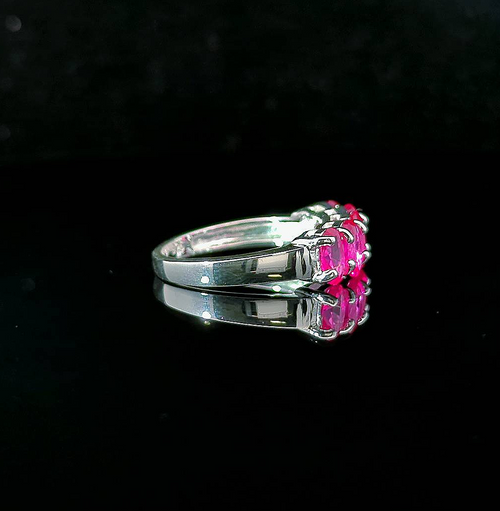 Arak – Dark Pink CZ