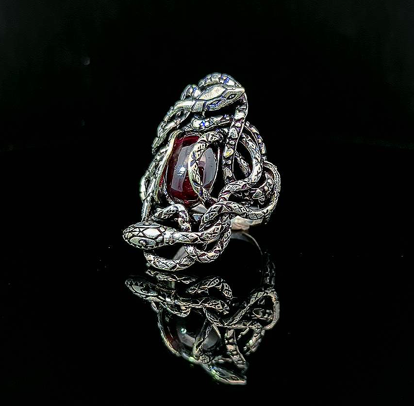 Médousa – Garnet