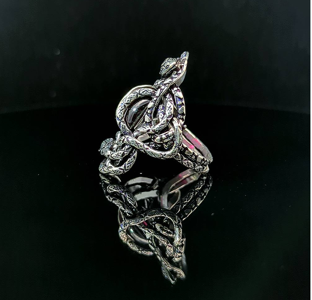 Médousa – Garnet