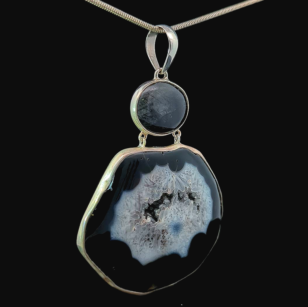 Aadhya – Agate and Rutilated Quartz