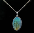 Delia – Labradorite