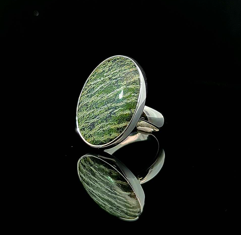 Vesna – Serpentinite