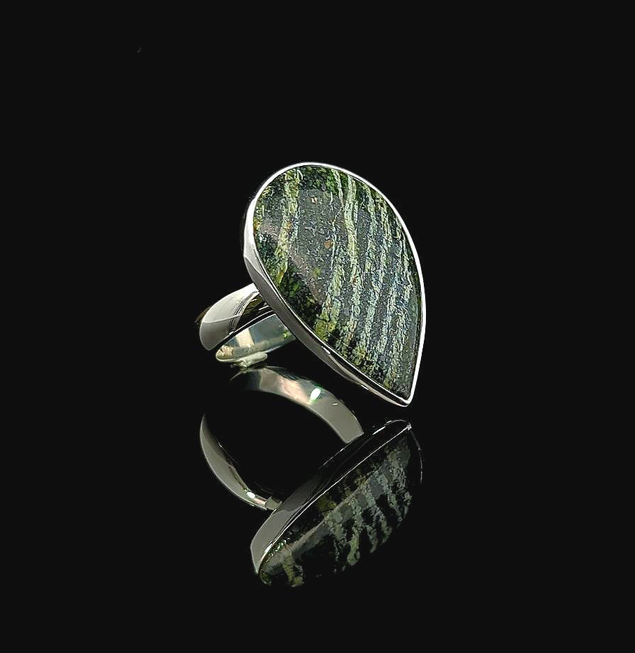 Veda – Serpentinite