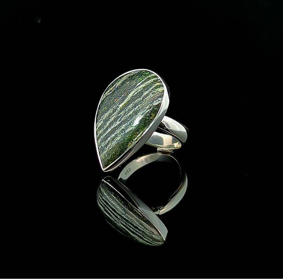 Veda – Serpentinite