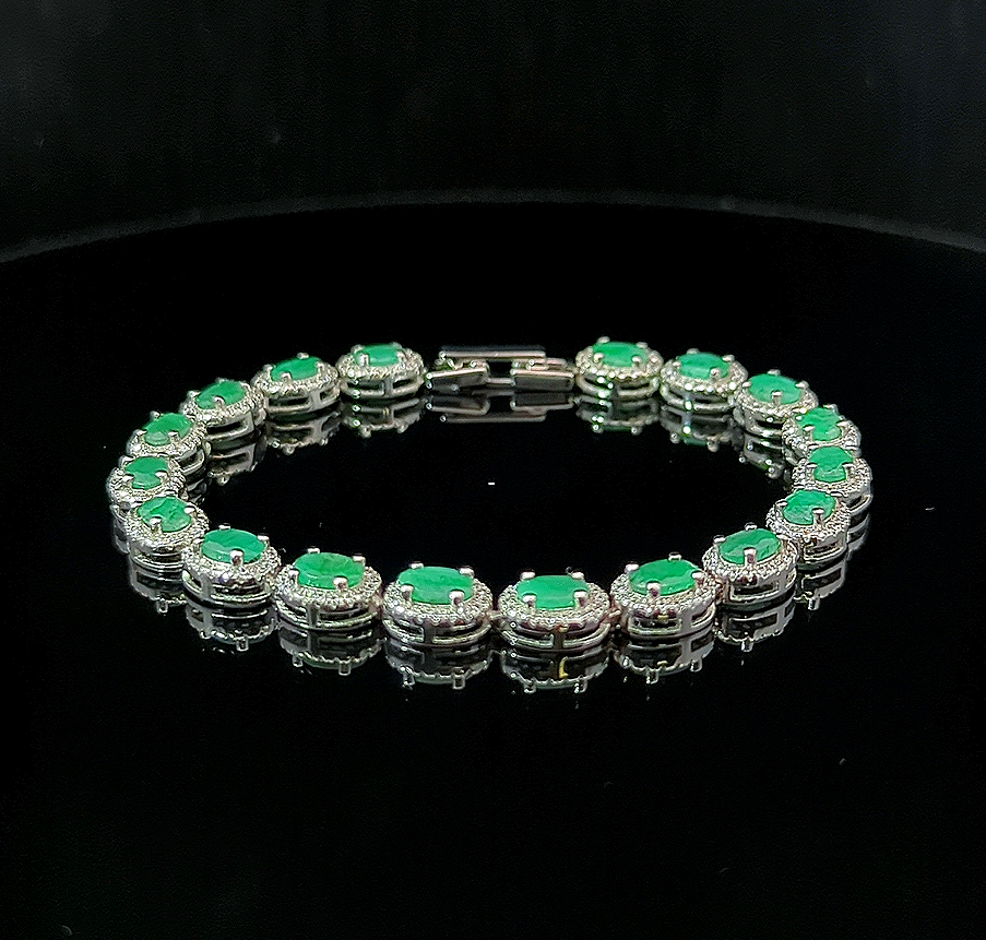 Oval Tennis Bracelet – Emerald and White Topaz