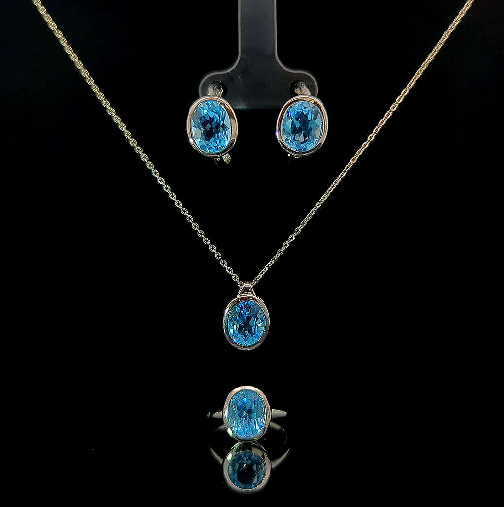 Chia – Swiss Blue Topaz