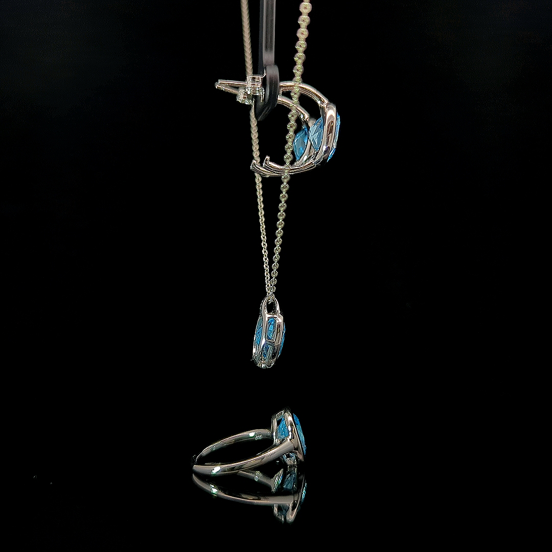 Chia – Swiss Blue Topaz