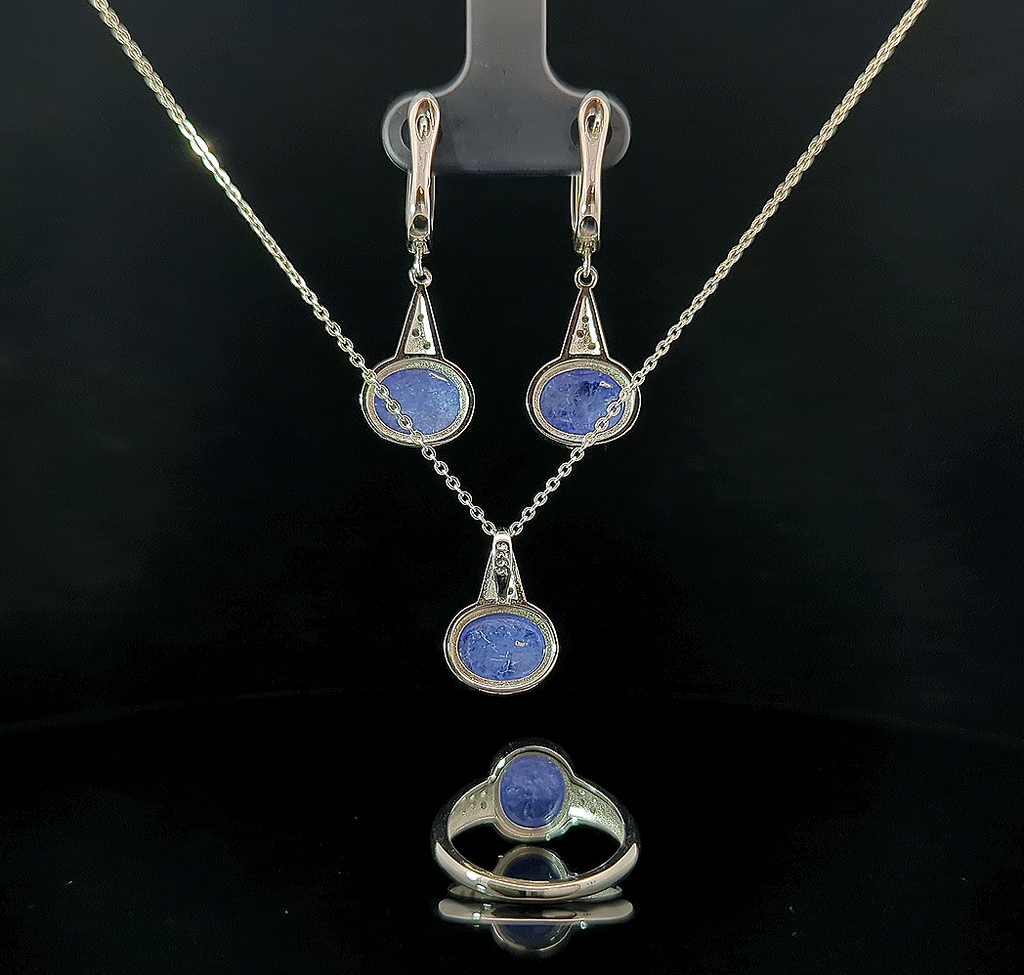 Kanchu – Tanzanite