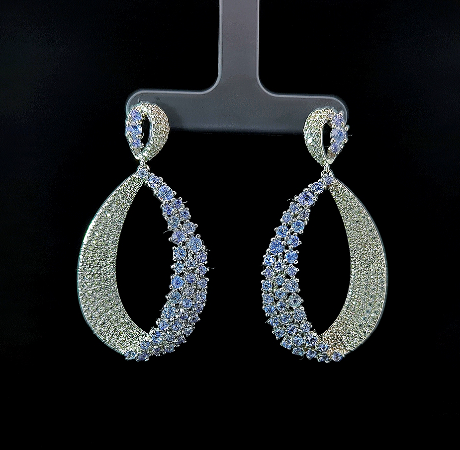 Mintez – Tanzanite and White Topaz