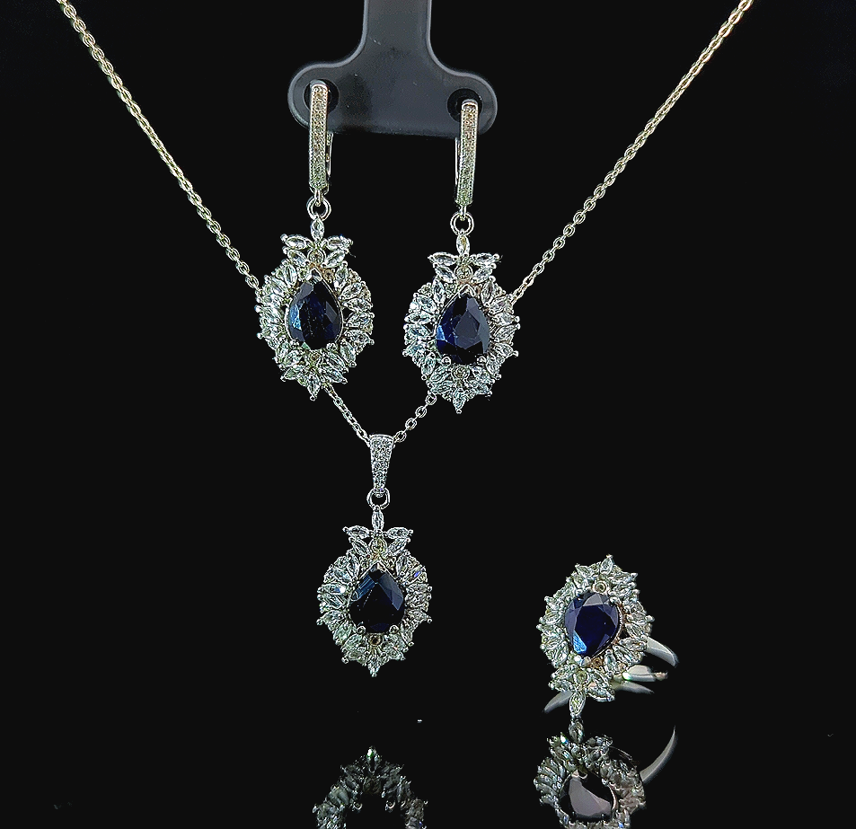 Starling – Blue Sapphire and White Sapphire