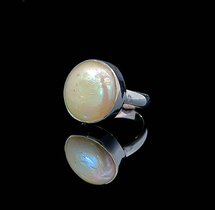 Betty – Fresh Water Pearl