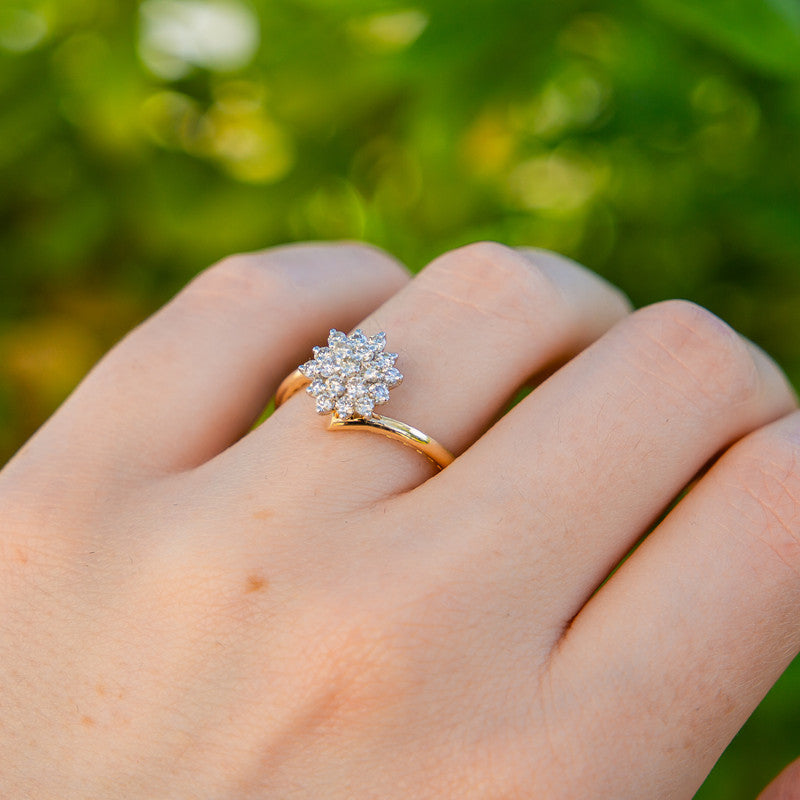 Hem – 14k Yellow Gold with 0.60ct diamonds