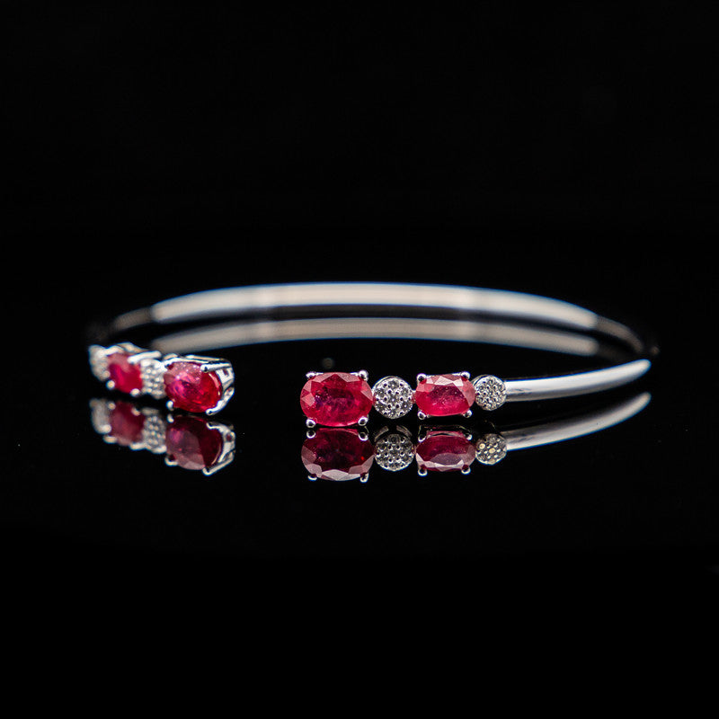 Lilibeth – Rubies and White Topaz