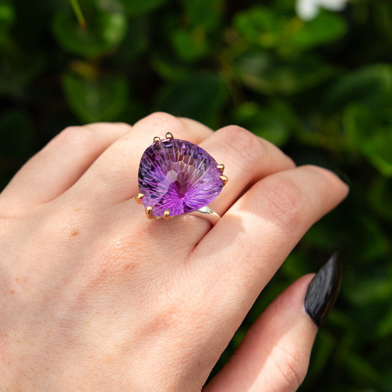 Trillia – Amethyst