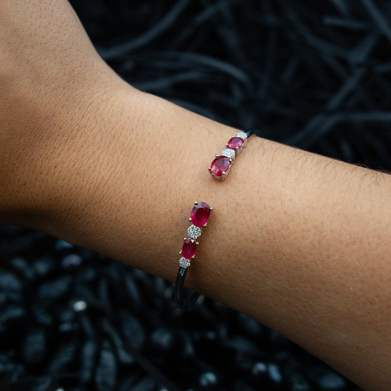 Lilibeth – Rubies and White Topaz
