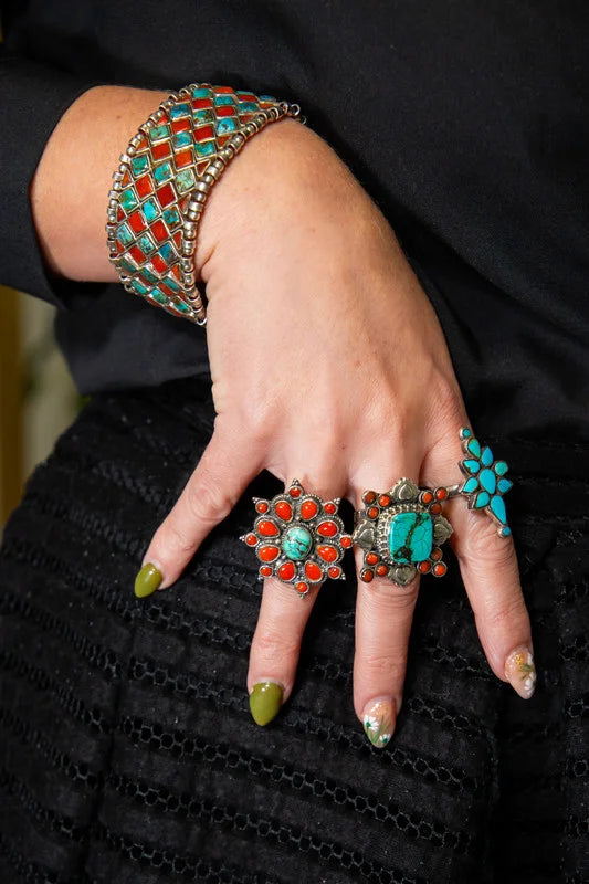 Anura – Red Coral & Turquoise