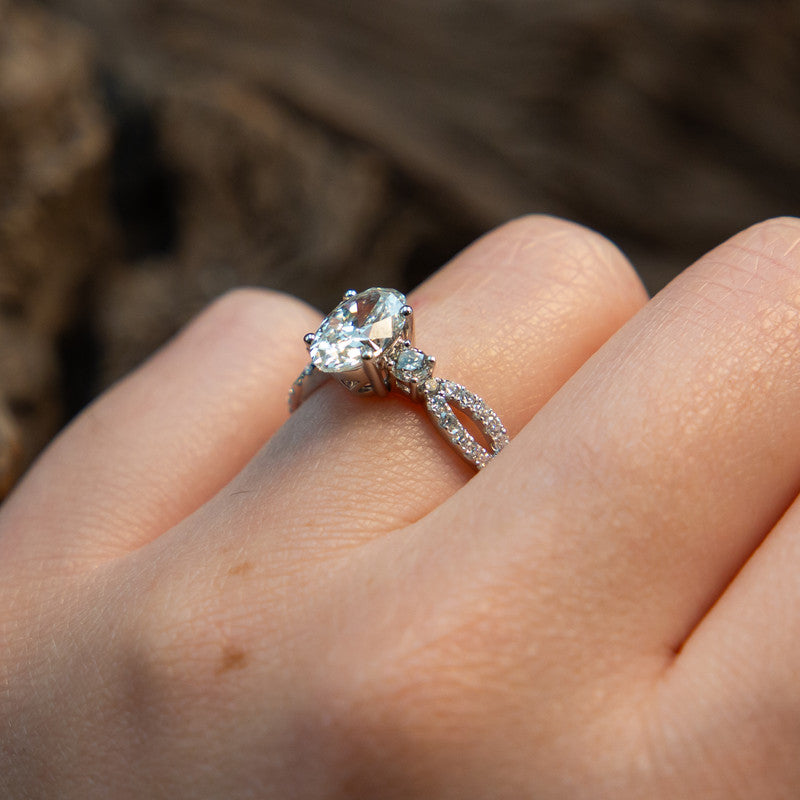 Brigitte – 10ct White Gold with 1.992ct Lab Diamonds