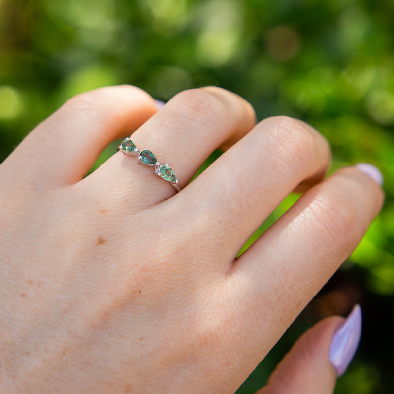 Tanvi – Green Sapphires