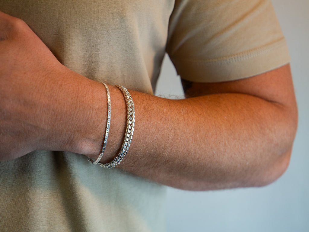 Oval Curb Bracelet – 18cm x 3mm
