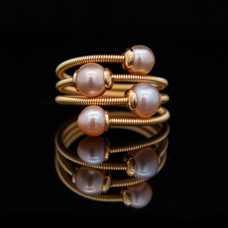 Lisha Blush – Pearls