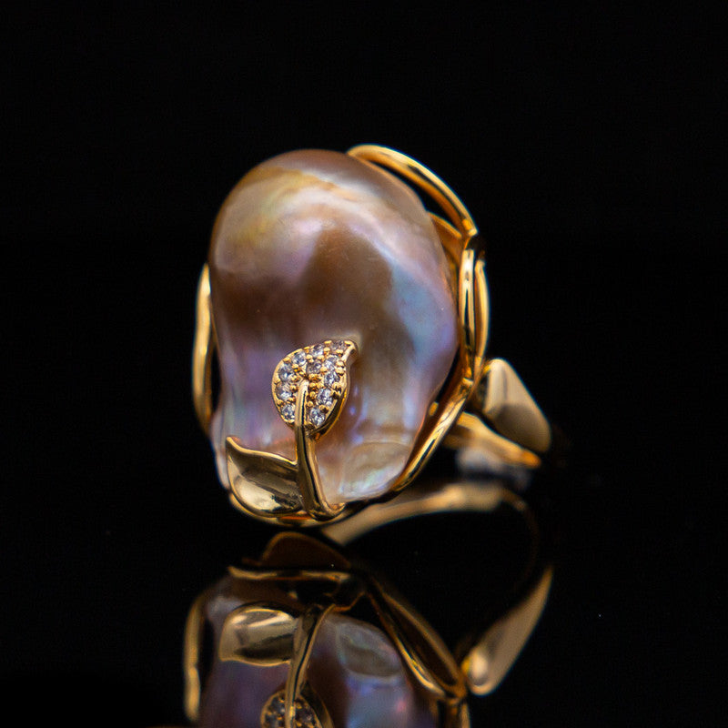 Coral Peacock – Baroque Pearl