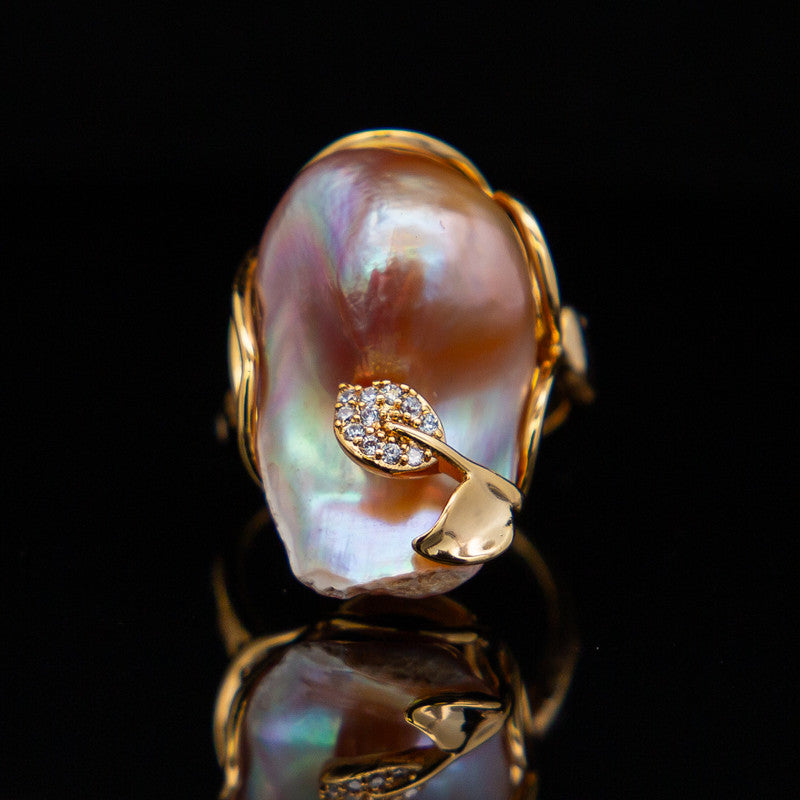 Coral Peacock – Baroque Pearl