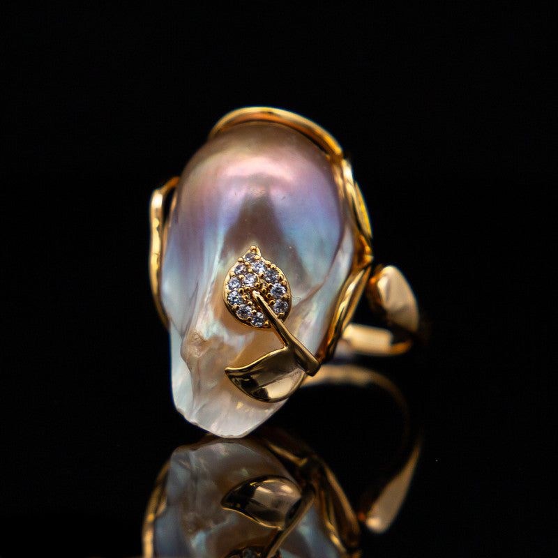 Coral Peacock – Baroque Pearl