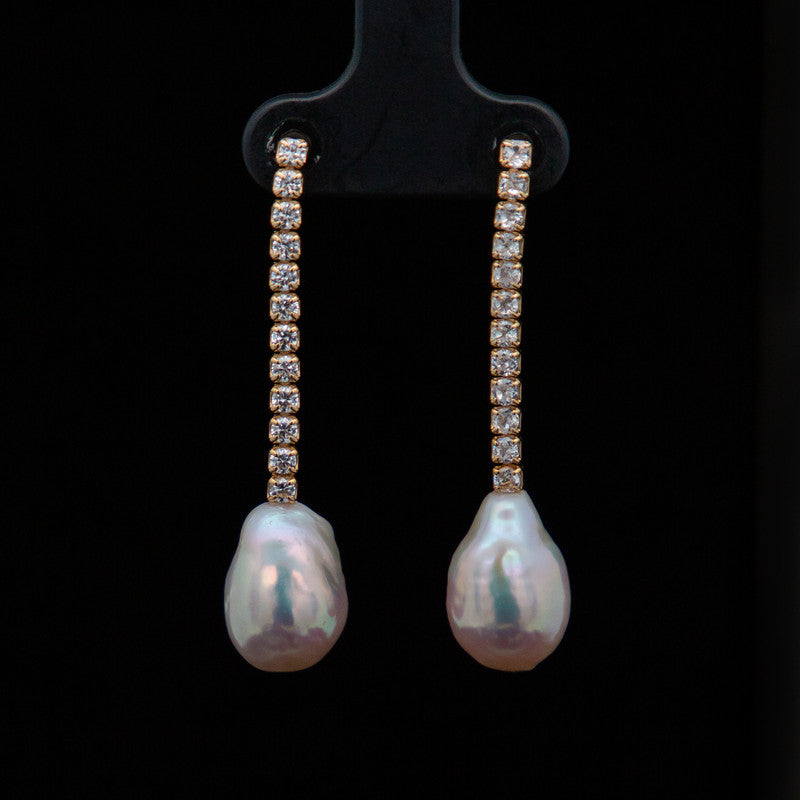 Ariadna Gold – Blush Baroque Pearl with CZ's