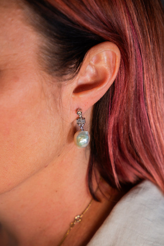 Fang – Baroque Pearl with CZ's