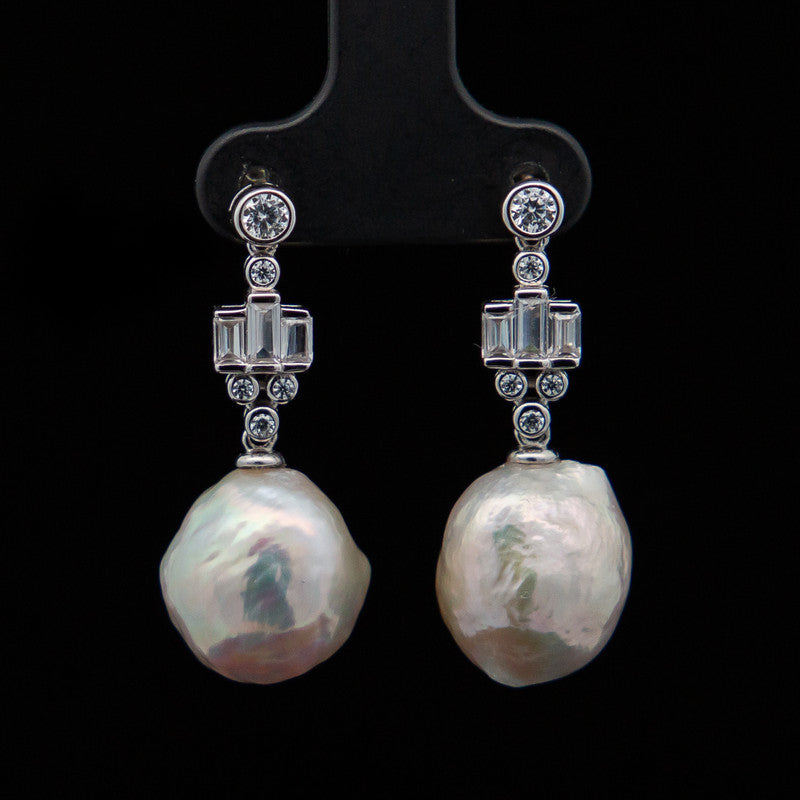 Fang – Baroque Pearl with CZ's