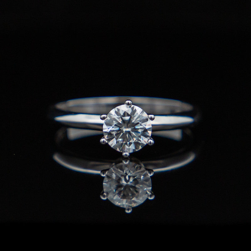 Sasha – Moissanite