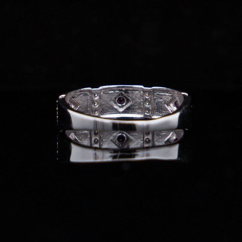 Vikas – Rubies & Moissanites