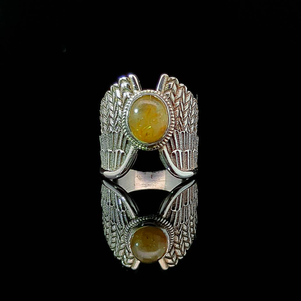 Pravat - Golden Rutilated Quartz