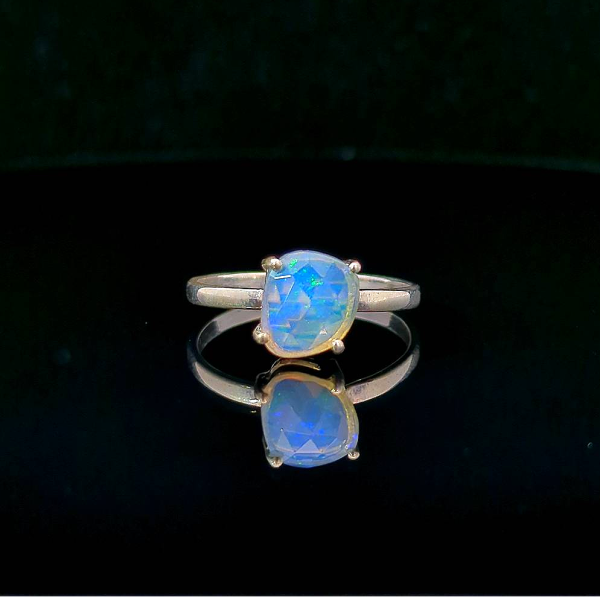 Tamara - Opal