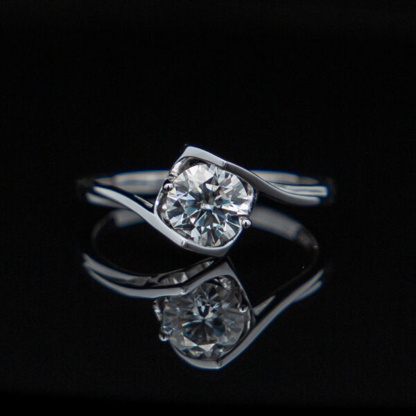 Heather - Moissanite