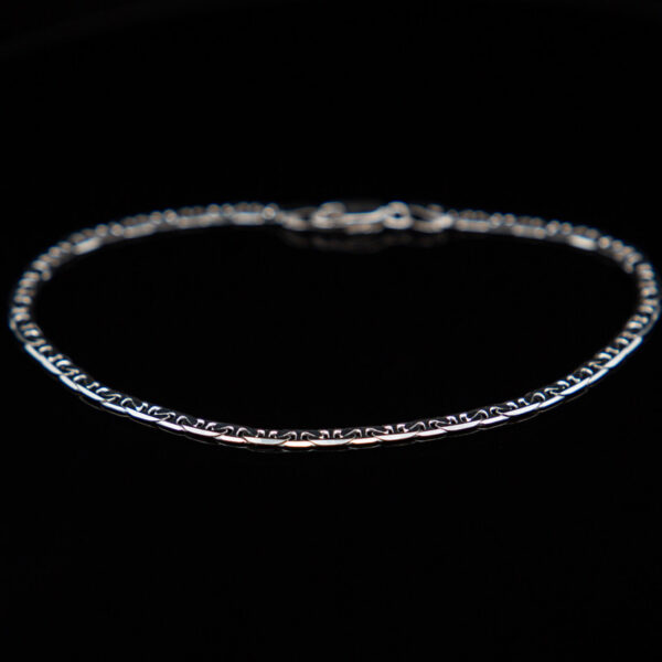 Oval Curb Bracelet - 21cm x 3mm